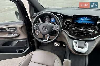 Минивэн Mercedes-Benz V-Class 2021 в 