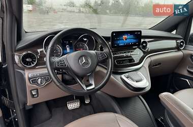 Минивэн Mercedes-Benz V-Class 2021 в 