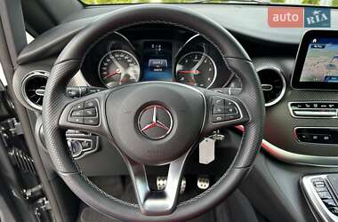 Минивэн Mercedes-Benz V-Class 2023 в 