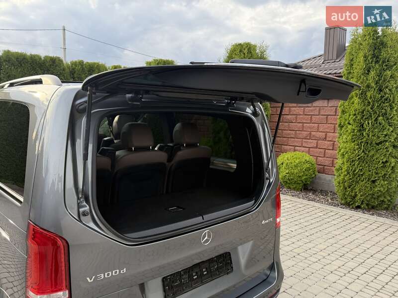 Мінівен Mercedes-Benz V-Class 2021 в Рівному
