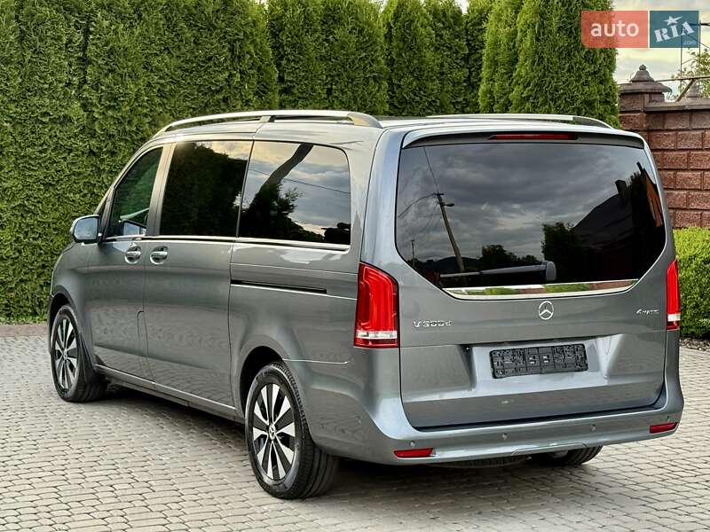 Мінівен Mercedes-Benz V-Class 2021 в Рівному