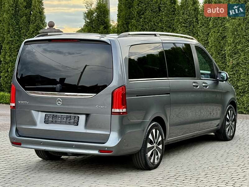Мінівен Mercedes-Benz V-Class 2021 в Рівному