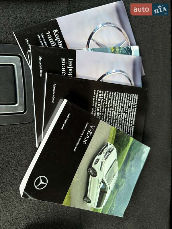 Мінівен Mercedes-Benz V-Class 2021 в Рівному