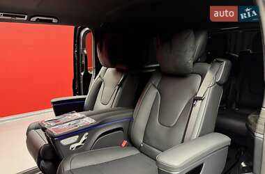 Минивэн Mercedes-Benz V-Class 2025 в 