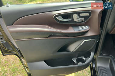 Минивэн Mercedes-Benz V-Class 2017 в 