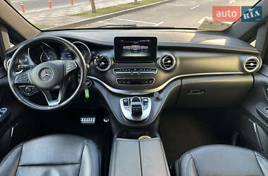 Минивэн Mercedes-Benz V-Class 2016 в 