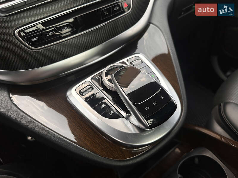 Мінівен Mercedes-Benz V-Class 2016 в Харкові фото 42 Мінівен Mercedes-Benz V-Class 2016 в Харкові