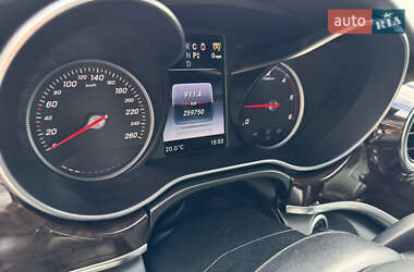 Минивэн Mercedes-Benz V-Class 2015 в 