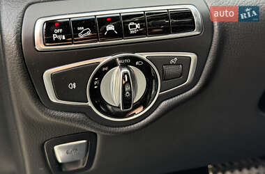 Минивэн Mercedes-Benz V-Class 2015 в 