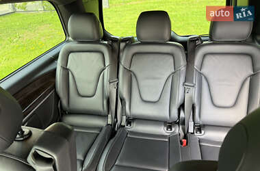 Минивэн Mercedes-Benz V-Class 2015 в 
