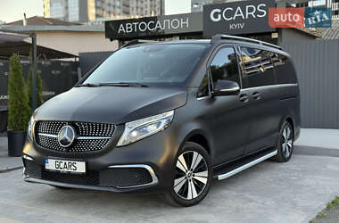 Мінівен Mercedes-Benz V-Class 2015 в Києві