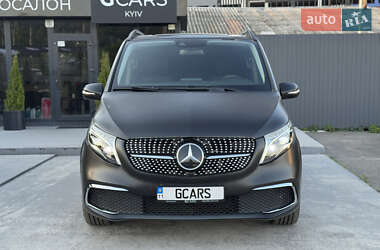 Мінівен Mercedes-Benz V-Class 2015 в 