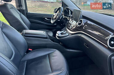 Минивэн Mercedes-Benz V-Class 2015 в 