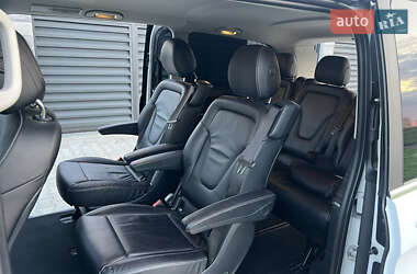 Минивэн Mercedes-Benz V-Class 2015 в 