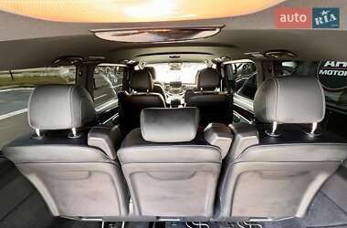 Минивэн Mercedes-Benz V-Class 2020 в 