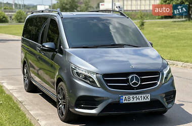 Минивэн Mercedes-Benz V-Class 2018 в 