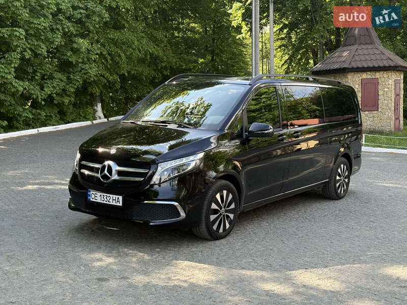 Минивэн Mercedes-Benz V-Class 2022 в Черновцах