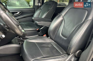 Минивэн Mercedes-Benz V-Class 2014 в 