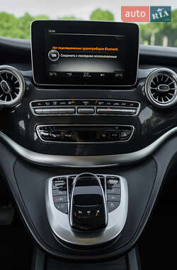 Минивэн Mercedes-Benz V-Class 2019 в 
