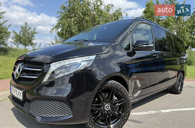 Мінівен Mercedes-Benz V-Class 2022 в Києві