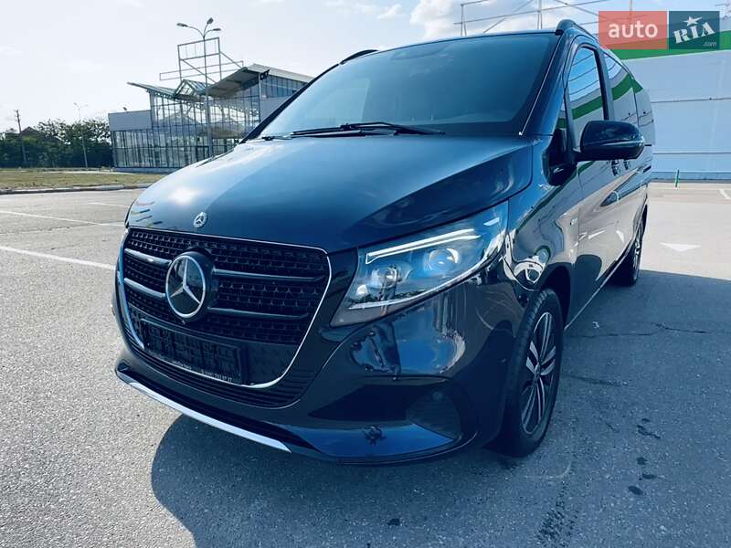Минивэн Mercedes-Benz V-Class 2017 в Одессе