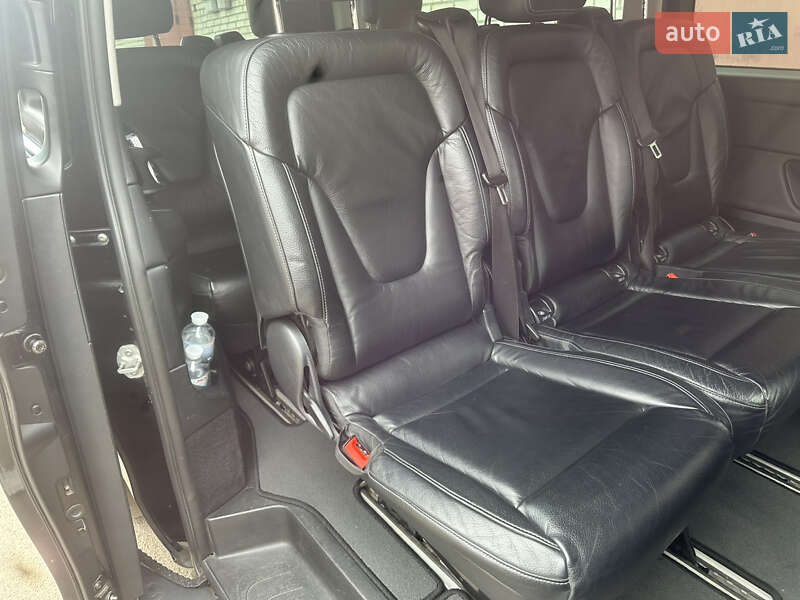 Минивэн Mercedes-Benz V-Class 2017 в Киеве