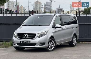 Минивэн Mercedes-Benz V-Class 2015 в Киеве