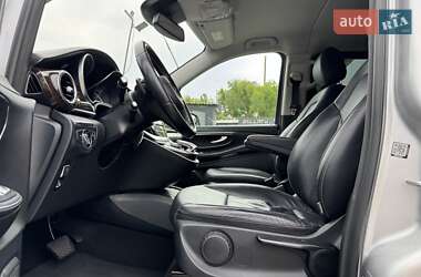 Минивэн Mercedes-Benz V-Class 2015 в 
