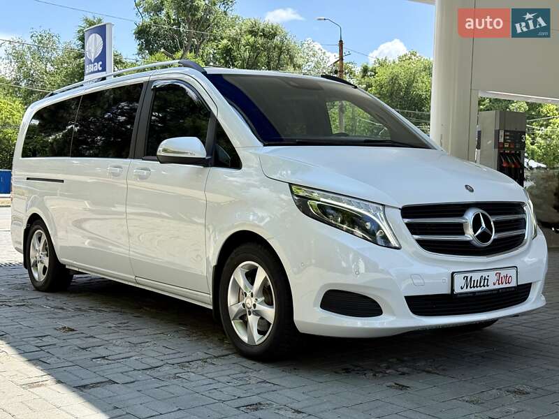 Минивэн Mercedes-Benz V-Class 2016 в 