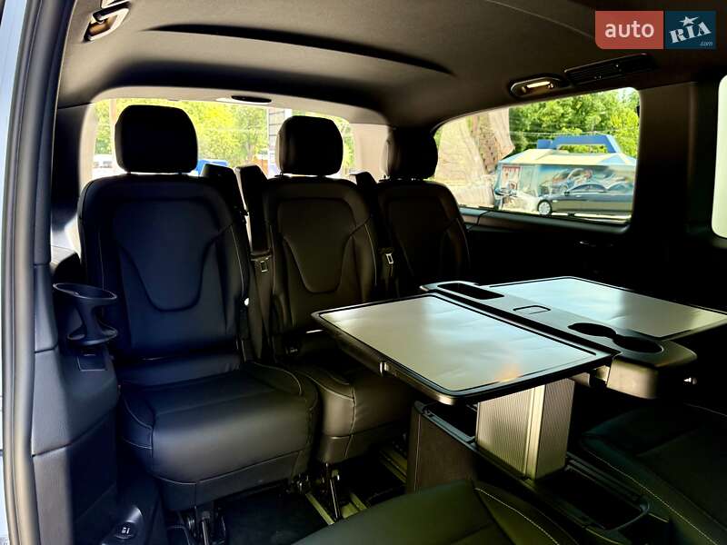 Минивэн Mercedes-Benz V-Class 2016 в Днепре
