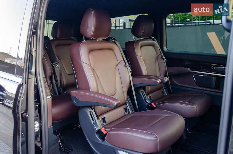 Минивэн Mercedes-Benz V-Class 2017 в Киеве