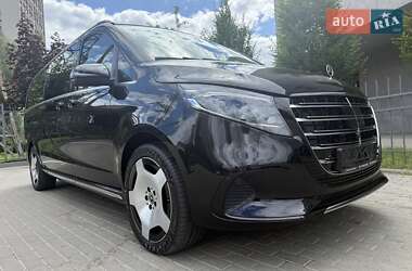 Мінівен Mercedes-Benz V-Class 2025 в Києві