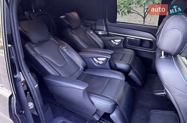 Минивэн Mercedes-Benz V-Class 2020 в 