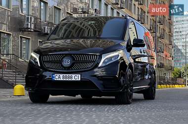 Минивэн Mercedes-Benz V-Class 2020 в 