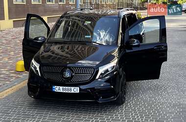 Минивэн Mercedes-Benz V-Class 2020 в 