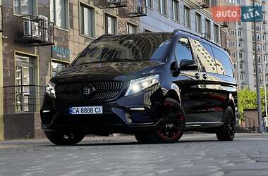 Минивэн Mercedes-Benz V-Class 2020 в 