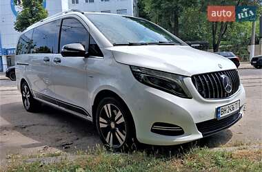 Минивэн Mercedes-Benz V-Class 2015 в Одессе