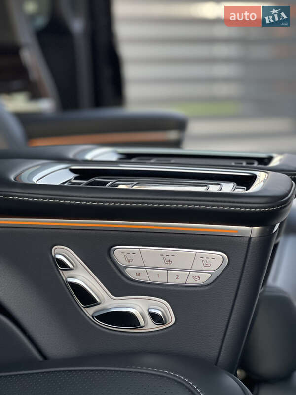 Минивэн Mercedes-Benz V-Class 2022 в Днепре