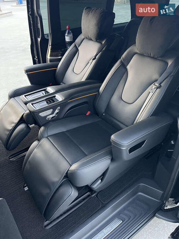 Минивэн Mercedes-Benz V-Class 2022 в Днепре