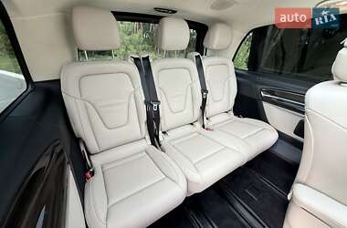 Мінівен Mercedes-Benz V-Class 2022 в 