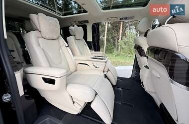 Мінівен Mercedes-Benz V-Class 2022 в 