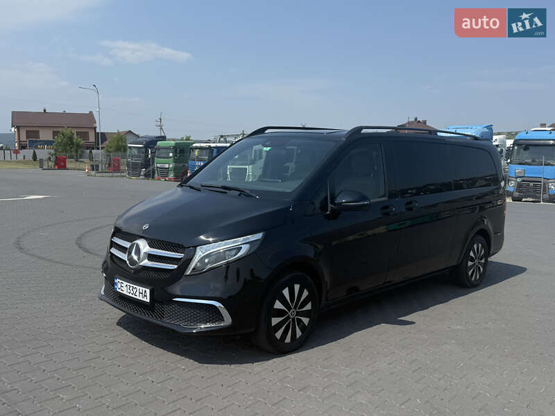 Минивэн Mercedes-Benz V-Class 2022 в Черновцах