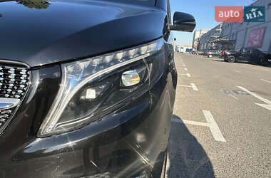 Минивэн Mercedes-Benz V-Class 2023 в 