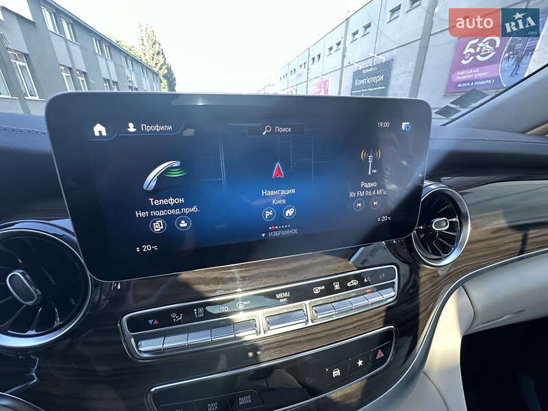 Мінівен Mercedes-Benz V-Class 2023 в Києві