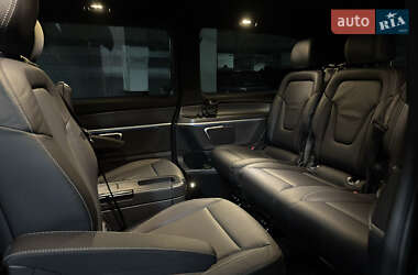 Мінівен Mercedes-Benz V-Class 2023 в 