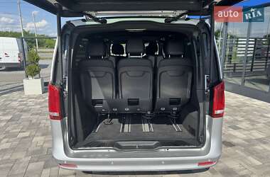 Минивэн Mercedes-Benz V-Class 2022 в 