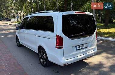 Минивэн Mercedes-Benz V-Class 2016 в 