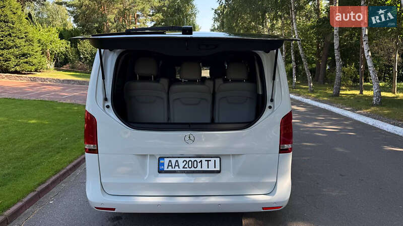 Мінівен Mercedes-Benz V-Class 2016 в Києві