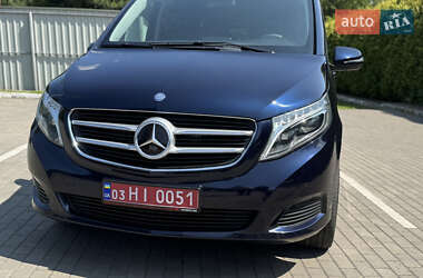 Минивэн Mercedes-Benz V-Class 2017 в 