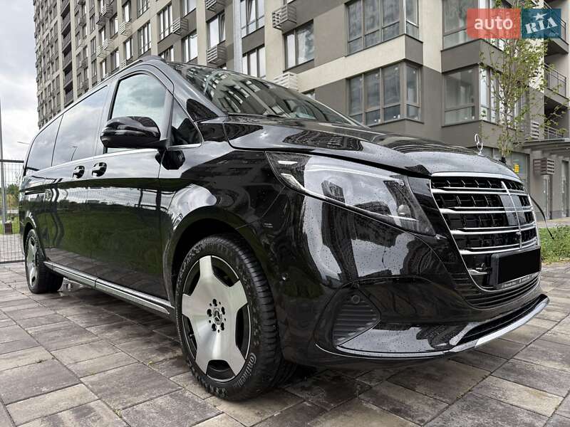 Мінівен Mercedes-Benz V-Class 2025 в Києві